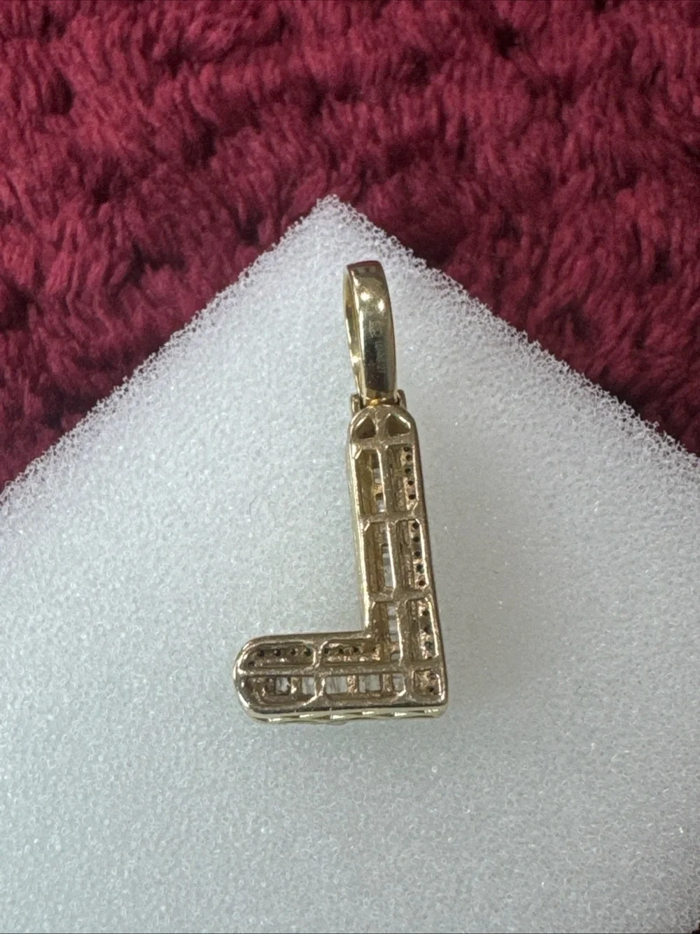 10K Yellow Gold Diamond Initial L Pendant 0.27 CT Baguette Round 2.5g